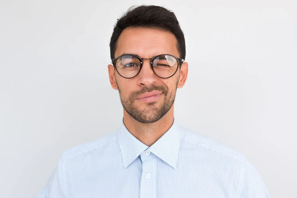 Why Does My Eye Hurt When I Blink?